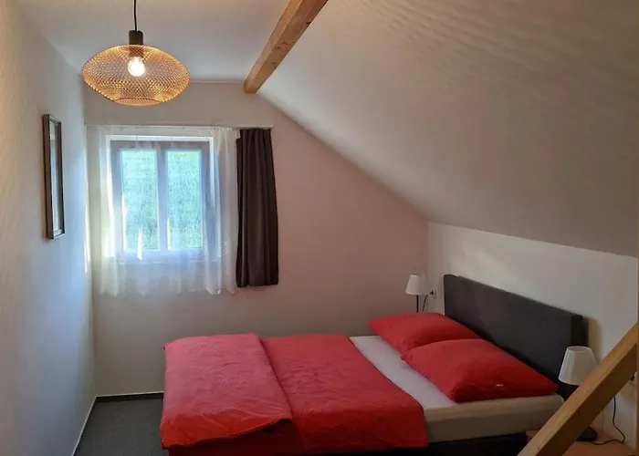U Rybnika Strehom Dolní Bousov